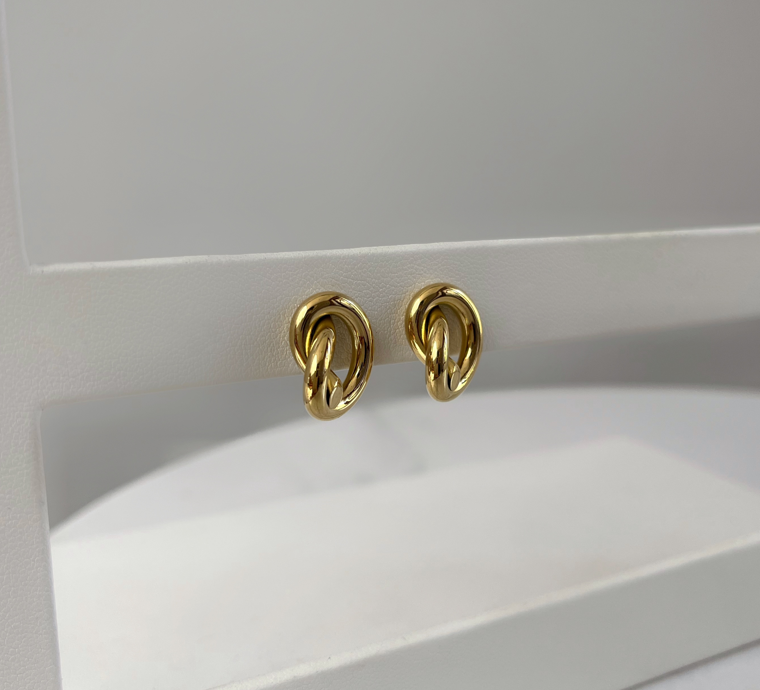 Aretes Nudo