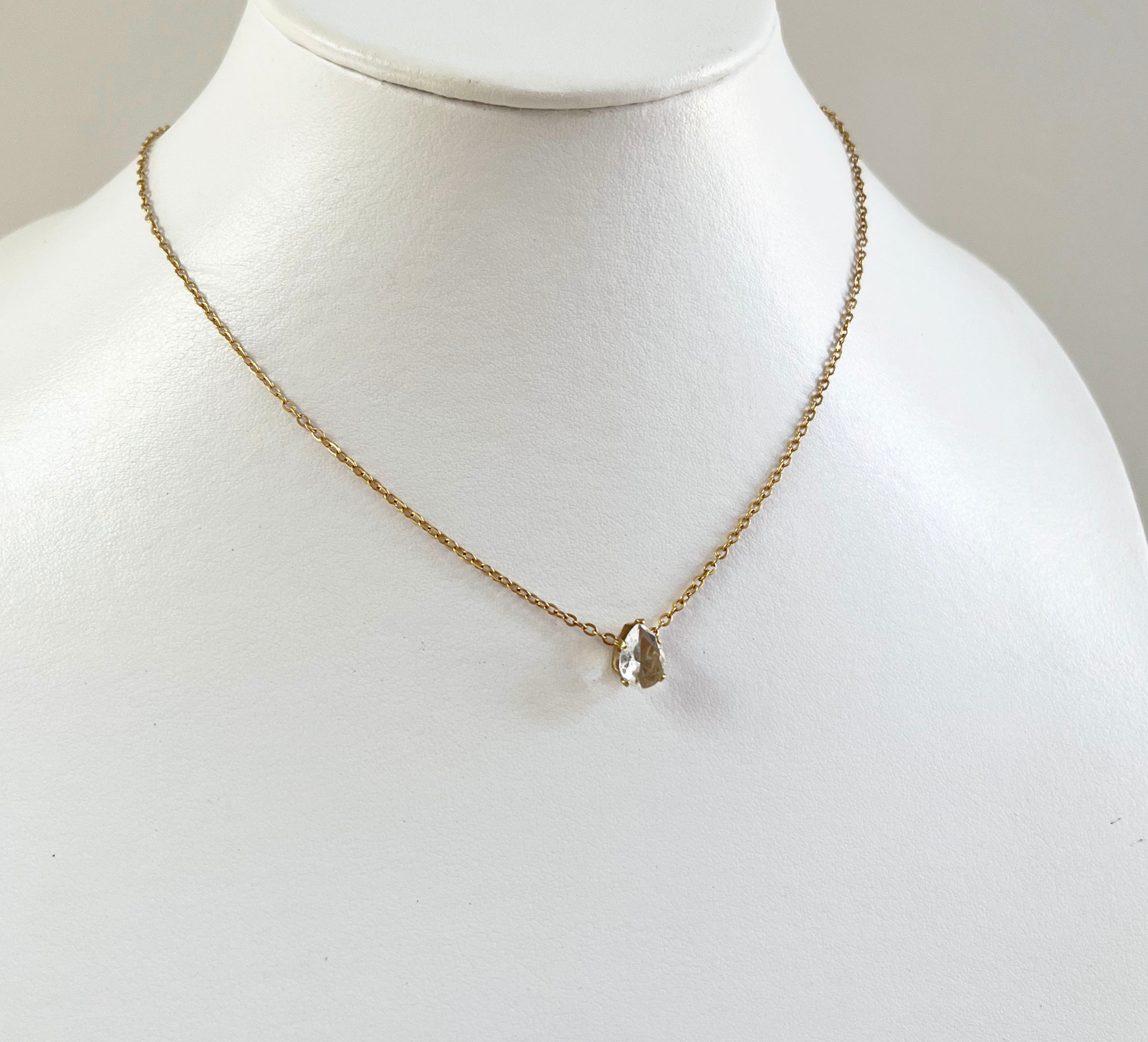 Collar Drop Blanco