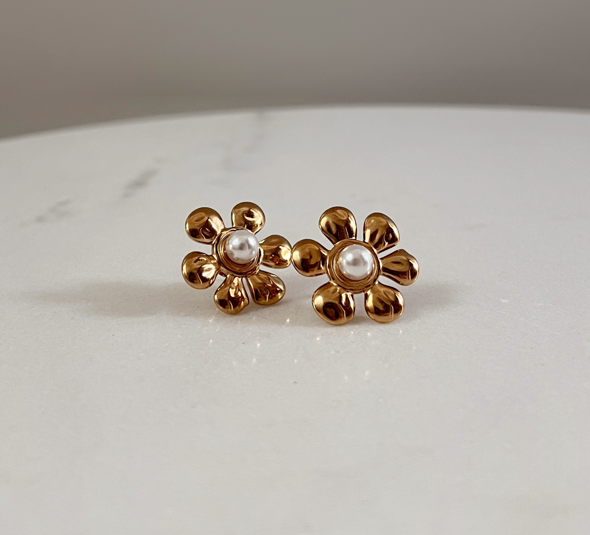 Aretes Azalea