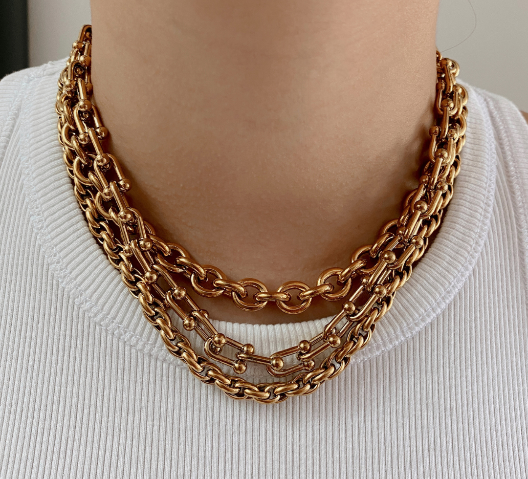 Collar Versailles Delgado