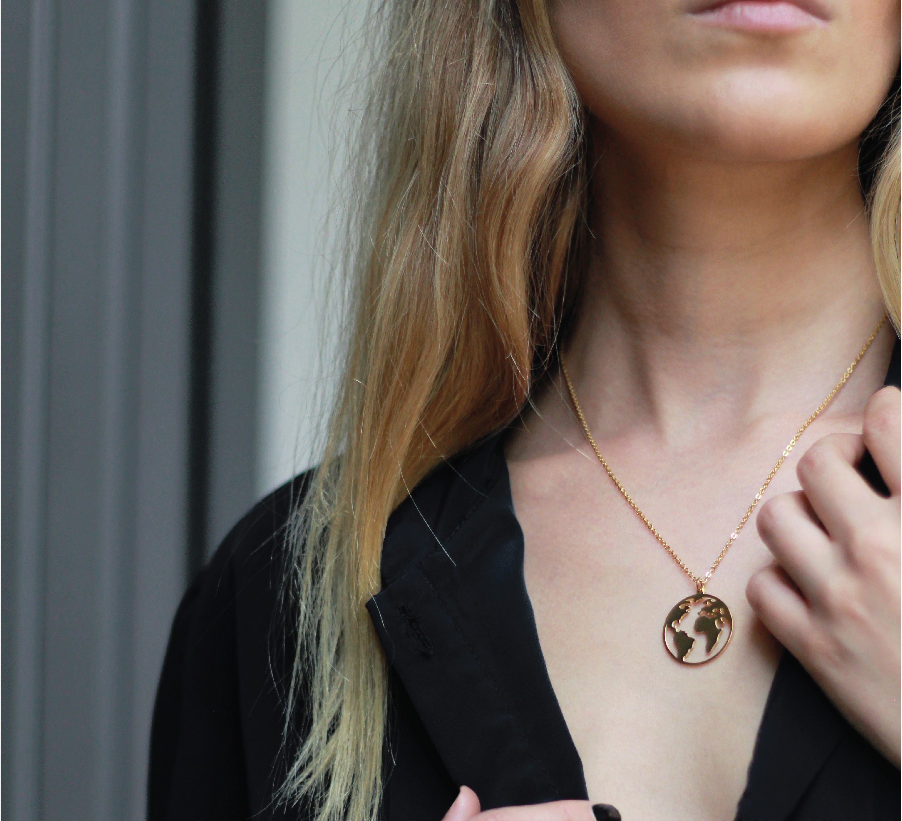 Collar Mundo