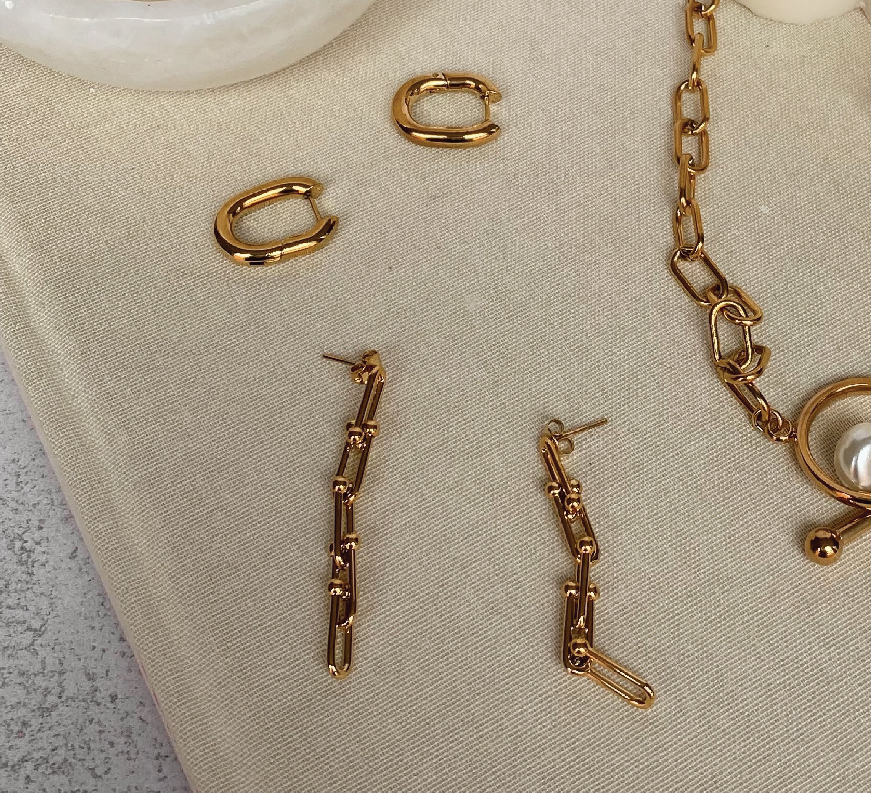 Aretes Lyon