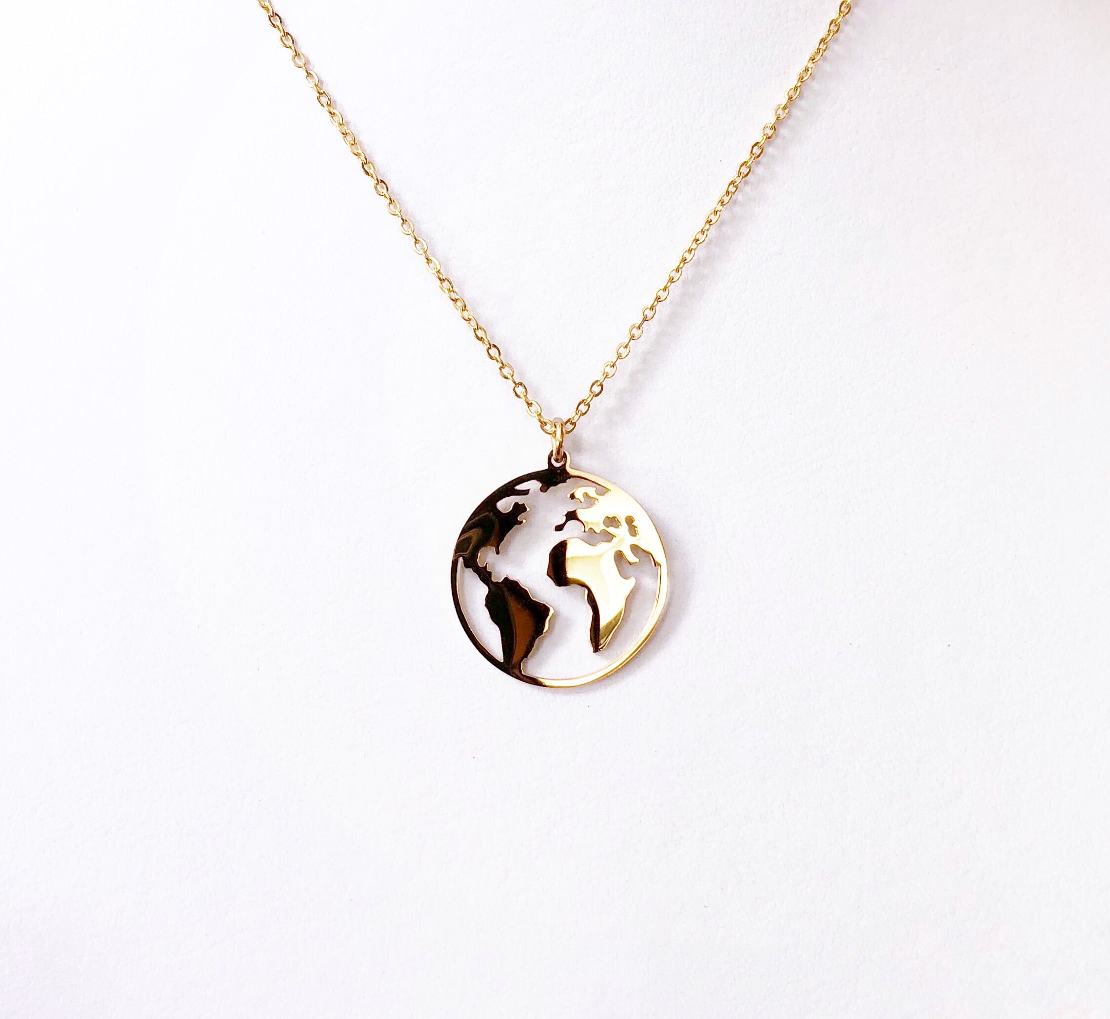 Collar Mundo