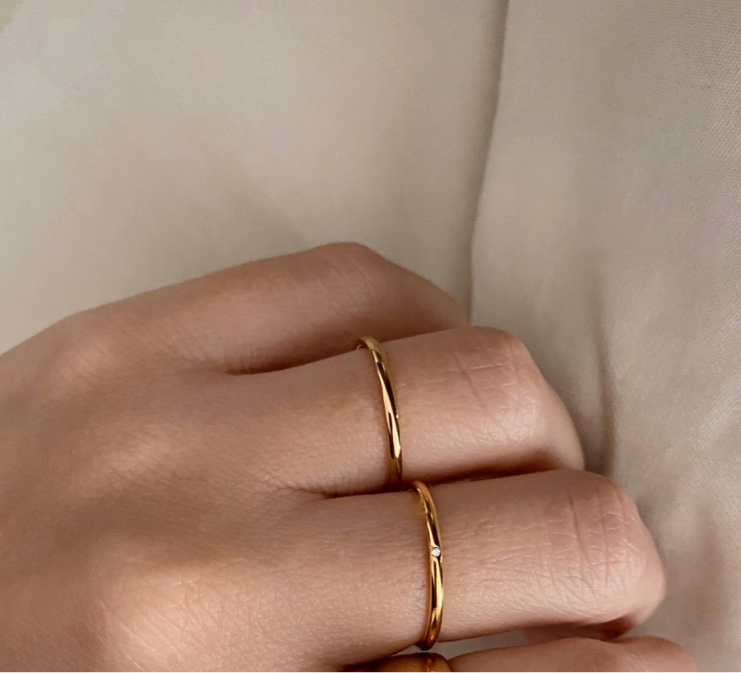 Anillo Alessandra