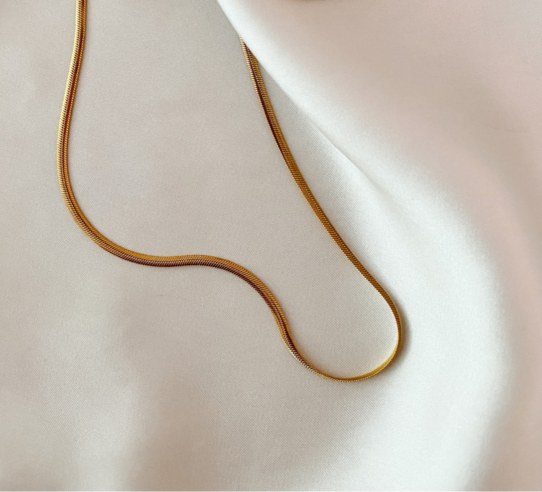 Collar Casablanca Delgado