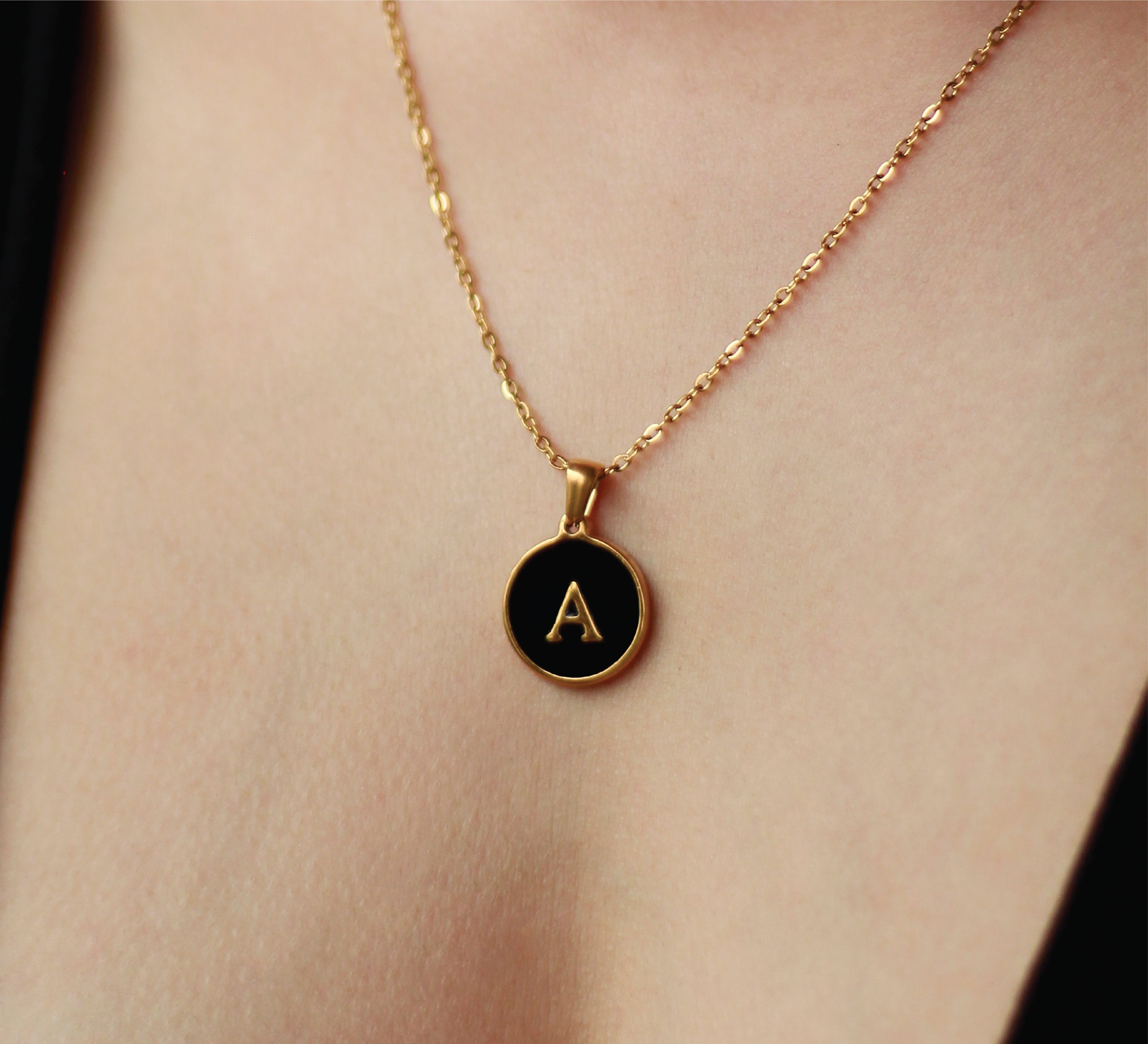 Collar Inicial Espacio (Elige tu letra antes de agregar al carrito)